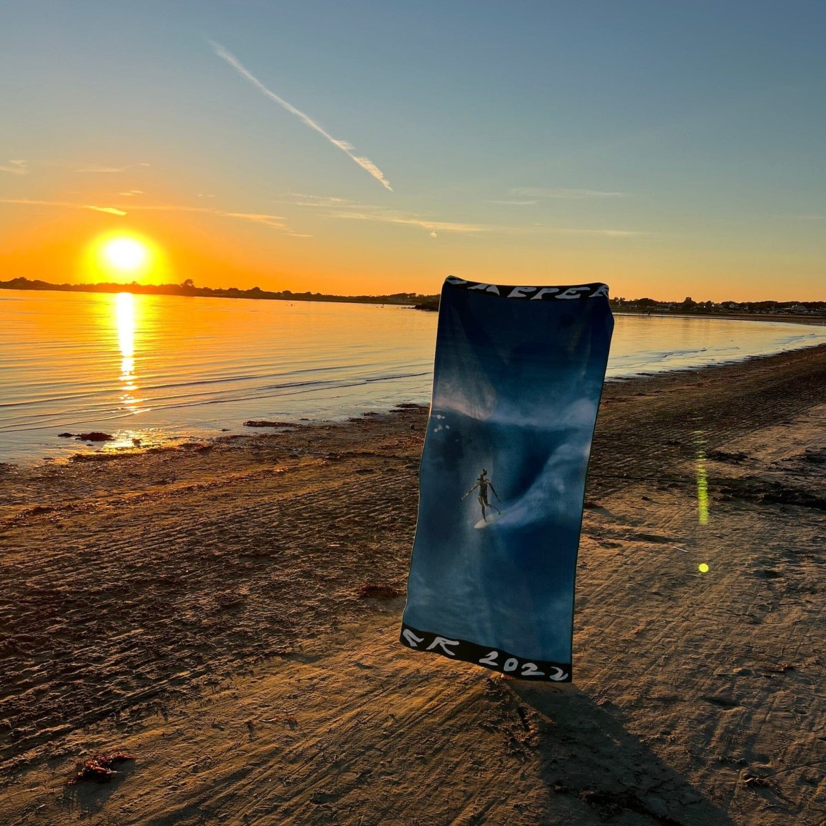 Special Lemon - Microfibre Beach Towel - Surfer Dog - Image 2